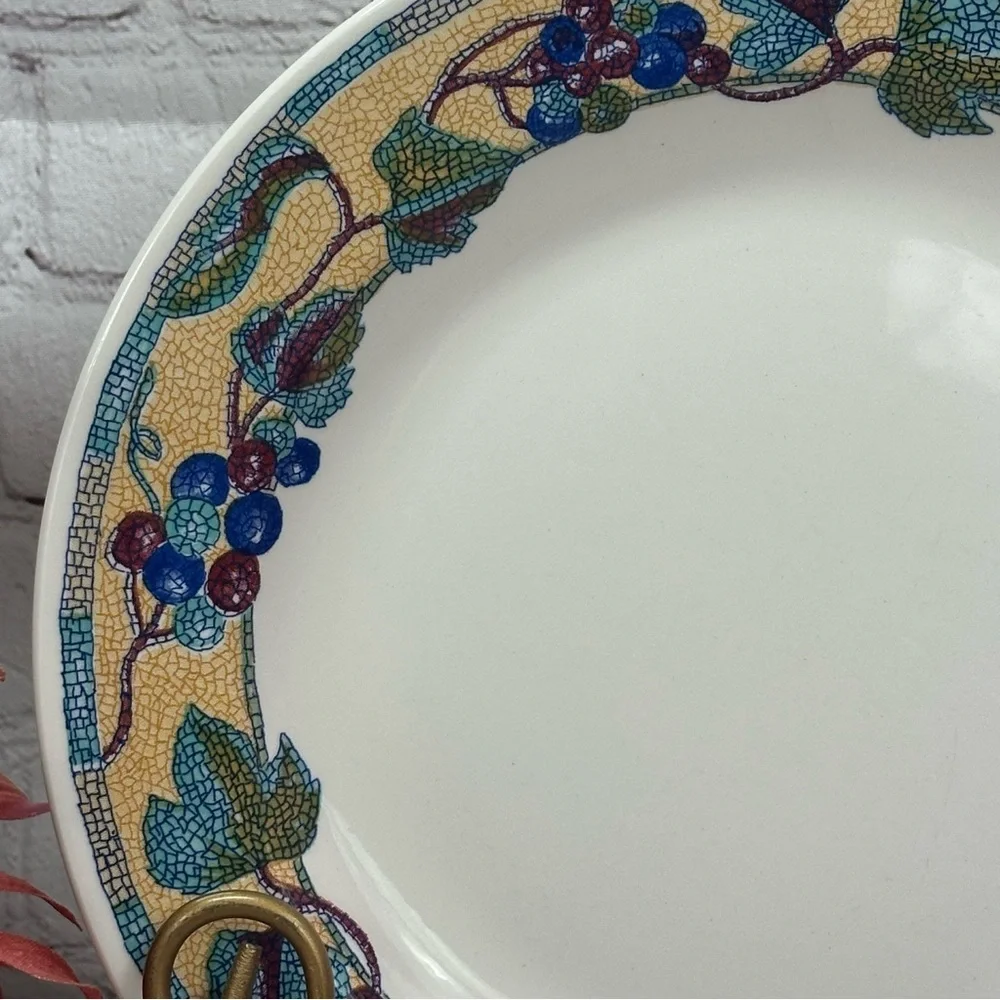 Pier 1 Grapes & Leaves In Mosaic Design PaFloral Vine Dinner Plate